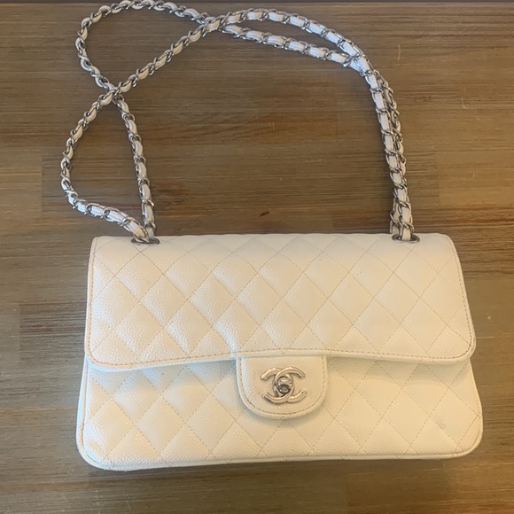 Chanel white caviar medium classic - Picture 2 of 12
